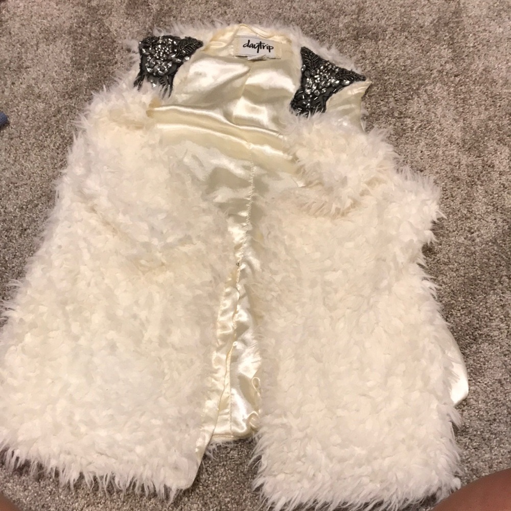 ❤️Fuzzy vest❤️